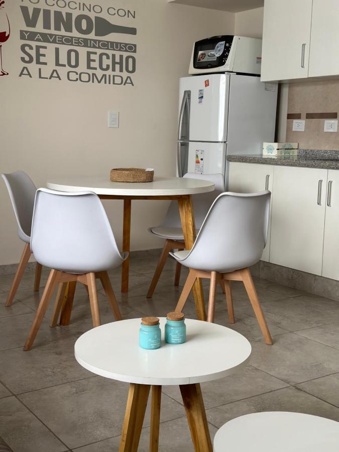 Apartments Biritos Mendoza Godoy Cruz Exteriör bild